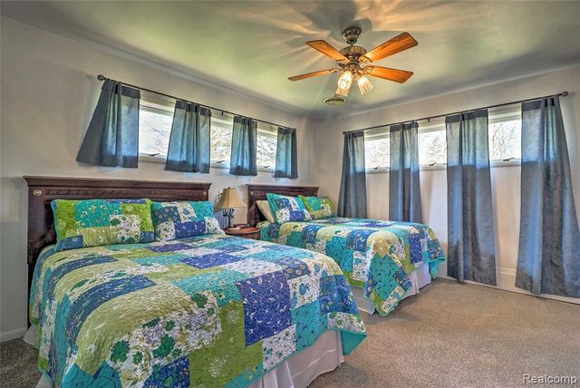 2136 Newport Road, Ann Arbor, MI 48103