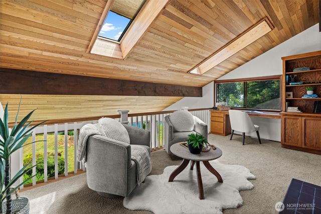 12715 Hallstrom Drive NW, Gig Harbor, WA 98332
