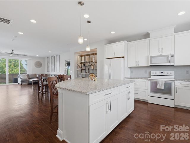 1740 Pat Garrett Street, Charlotte, NC 28206