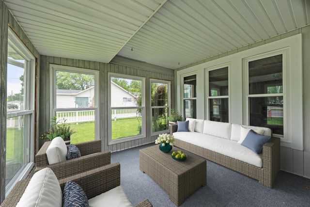 11007 Hebron Road, Buckeye Lake, OH 43008