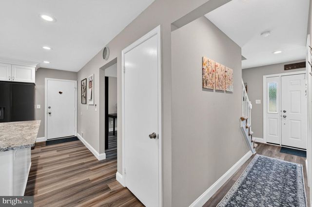 12168 EDDYSPARK DR, Herndon, VA 20170