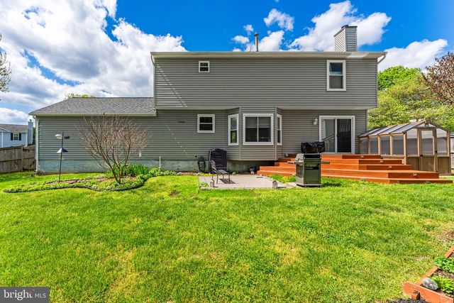 12168 EDDYSPARK DR, Herndon, VA 20170