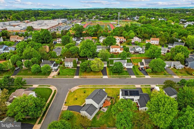 12168 EDDYSPARK DR, Herndon, VA 20170