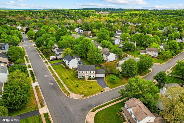 12168 EDDYSPARK DR, Herndon, VA 20170