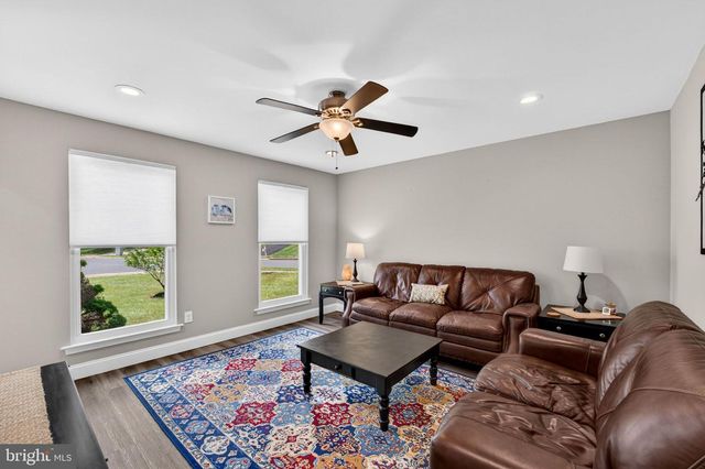 12168 EDDYSPARK DR, Herndon, VA 20170