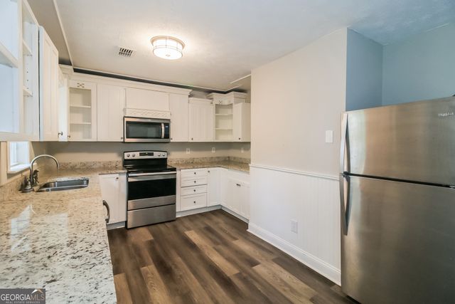 1106 Reynolds Court, Morrow, GA 30260