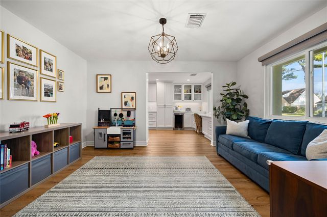 14511 Chadbourne Drive, Houston, TX 77079