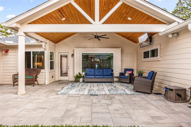 14511 Chadbourne Drive, Houston, TX 77079