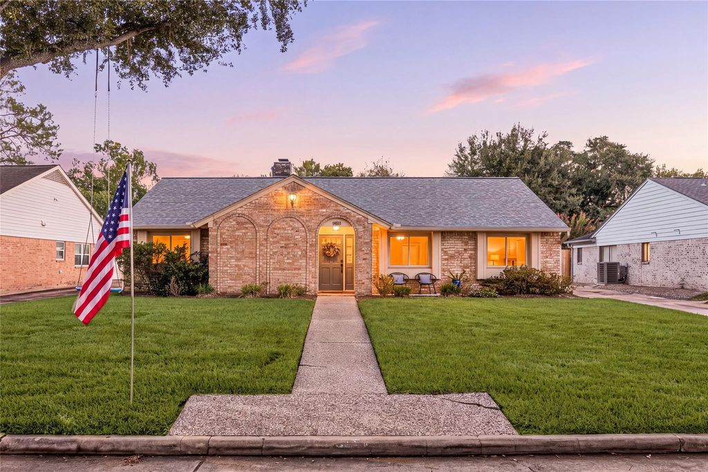 14511 Chadbourne Drive, Houston, TX 77079