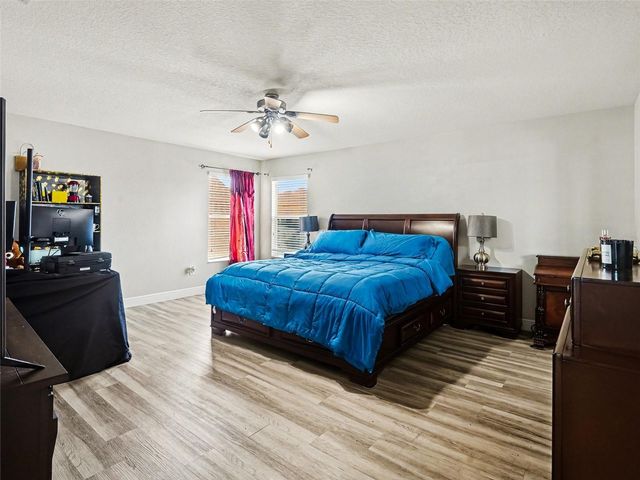 12123 FERN BLOSSOM DRIVE, Gibsonton, FL 33534