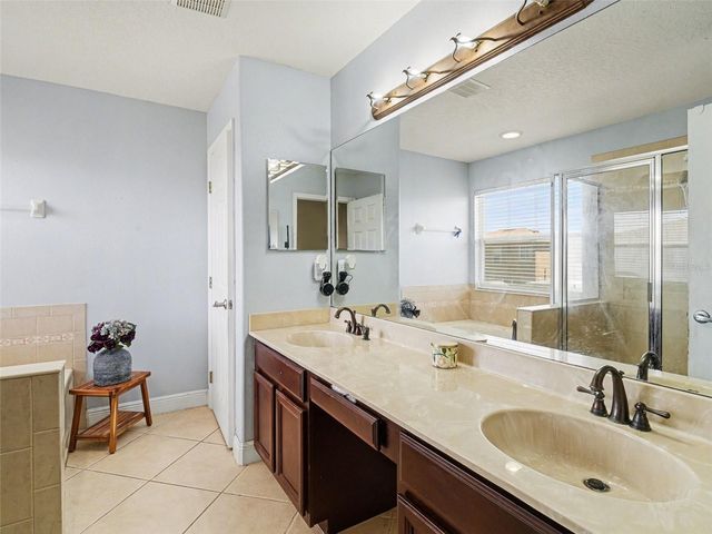 12123 FERN BLOSSOM DRIVE, Gibsonton, FL 33534