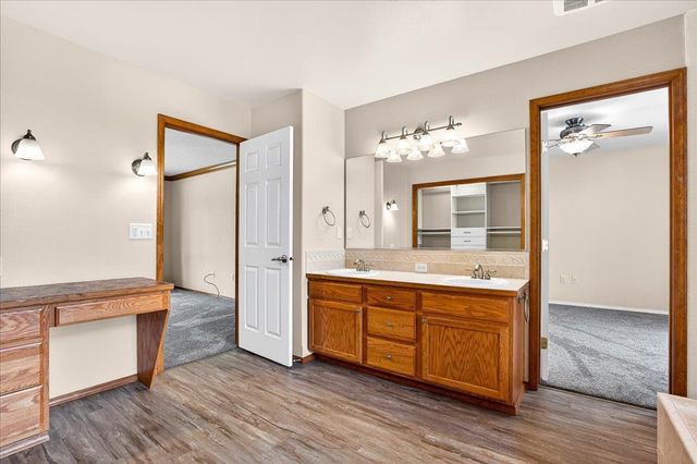 18222 N Kimberly Rd, Colbert, WA 99005