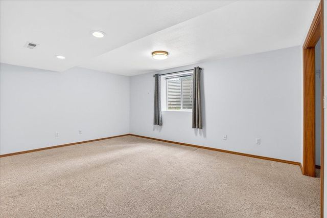 18222 N Kimberly Rd, Colbert, WA 99005