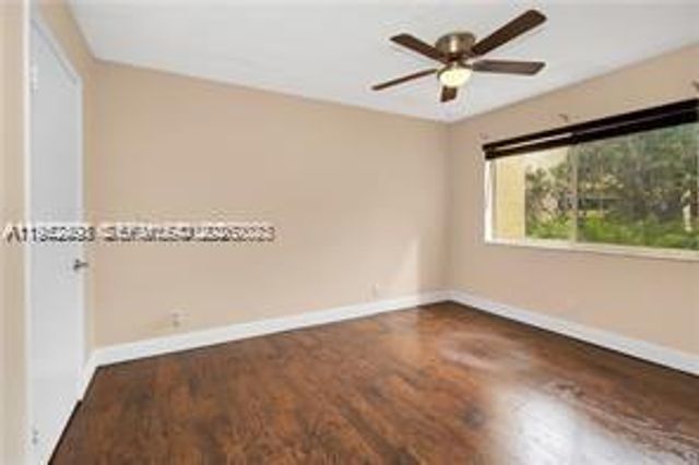 5720 Rock Island Rd 383, Tamarac, FL 33319