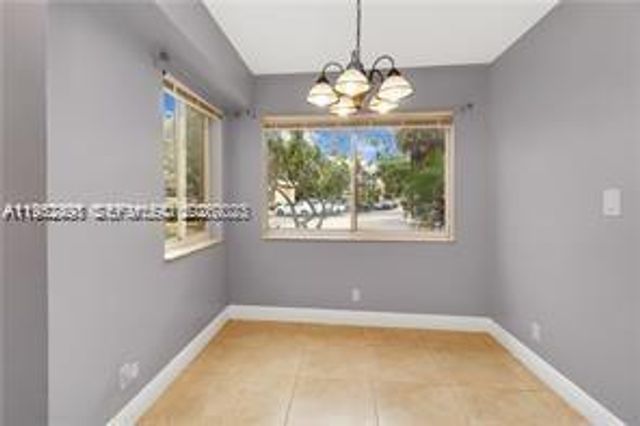 5720 Rock Island Rd 383, Tamarac, FL 33319