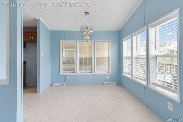 2230 S Sheeran Drive, Milford Charter Township, MI 48381