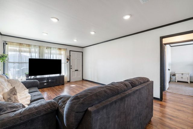 1337 E Princeton Avenue, Fresno, CA 93704