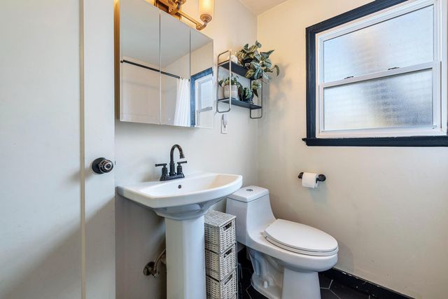 1337 E Princeton Avenue, Fresno, CA 93704