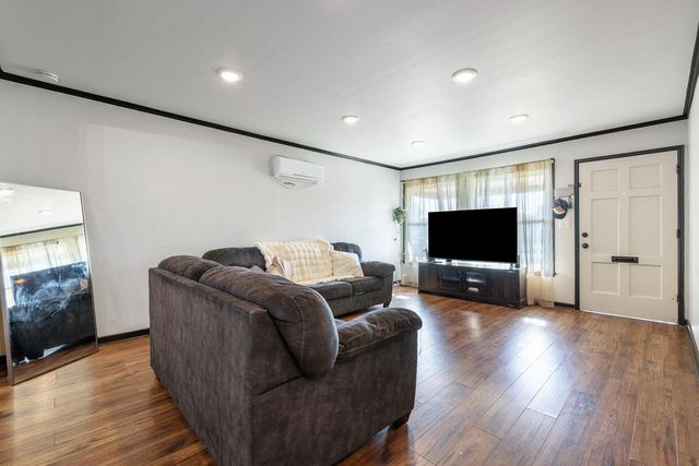 1337 E Princeton Avenue, Fresno, CA 93704