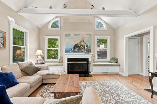 60 Highland Street, Concord, MA 01742