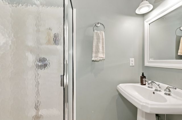 60 Highland Street, Concord, MA 01742