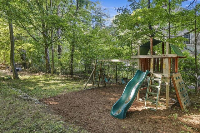 60 Highland Street, Concord, MA 01742