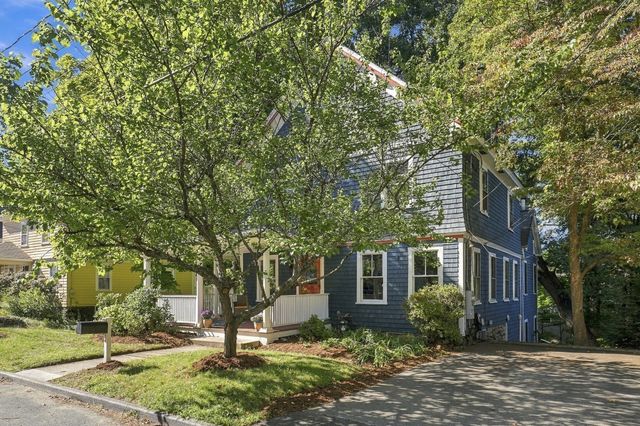60 Highland Street, Concord, MA 01742