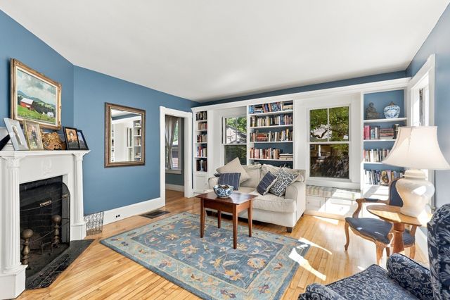 60 Highland Street, Concord, MA 01742