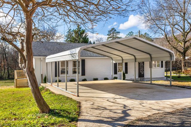 3460 Vols Lane, Chattanooga, TN 37419