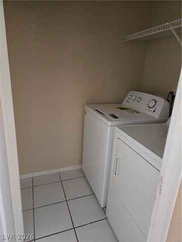 6480 Annie Oakley Drive 212, Las Vegas, NV 89120