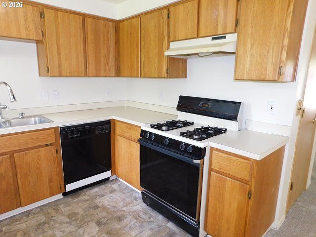 255 D St, Vernonia, OR 97064