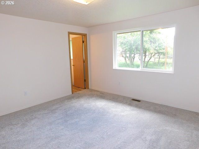 255 D St, Vernonia, OR 97064