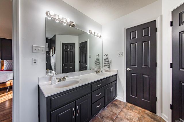 35 Warren Street, Cabot, AR 72023