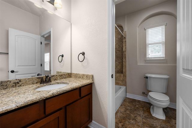 763 Easton DR, San Marcos, TX 78666