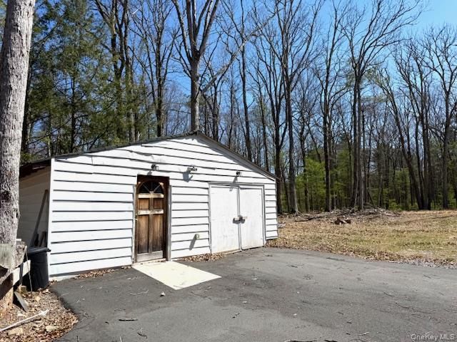 42 Devlin Road, Highland Lake, NY 12743