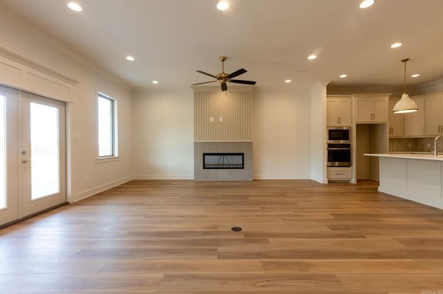 18 Mountain Brook Road, Little Rock, AR 72223