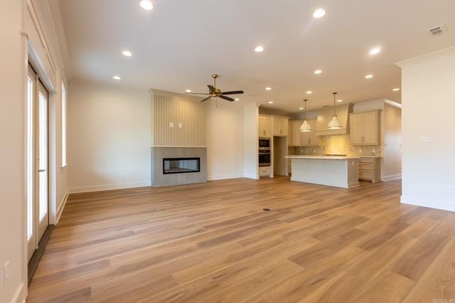 18 Mountain Brook Road, Little Rock, AR 72223