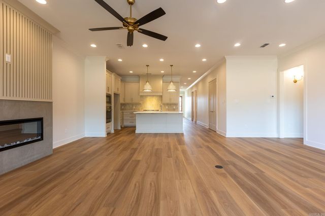 18 Mountain Brook Road, Little Rock, AR 72223