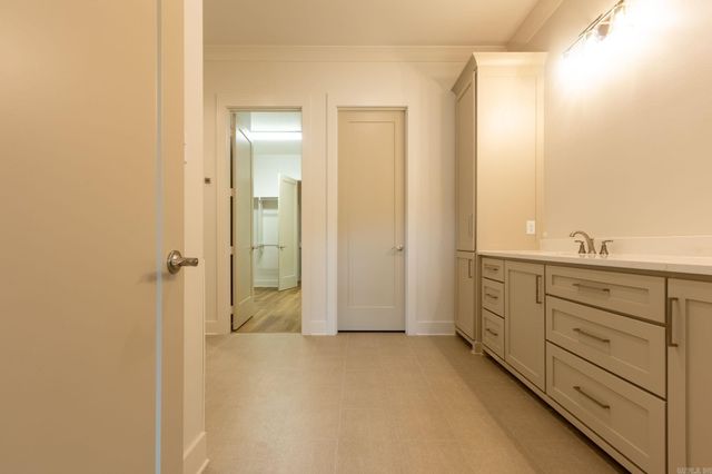 18 Mountain Brook Road, Little Rock, AR 72223