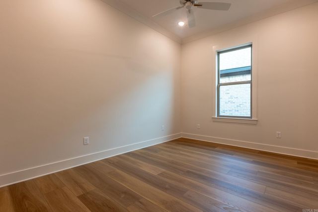 18 Mountain Brook Road, Little Rock, AR 72223