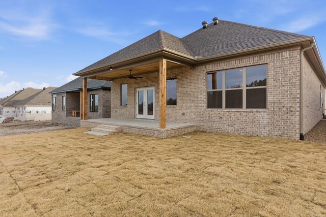 18 Mountain Brook Road, Little Rock, AR 72223