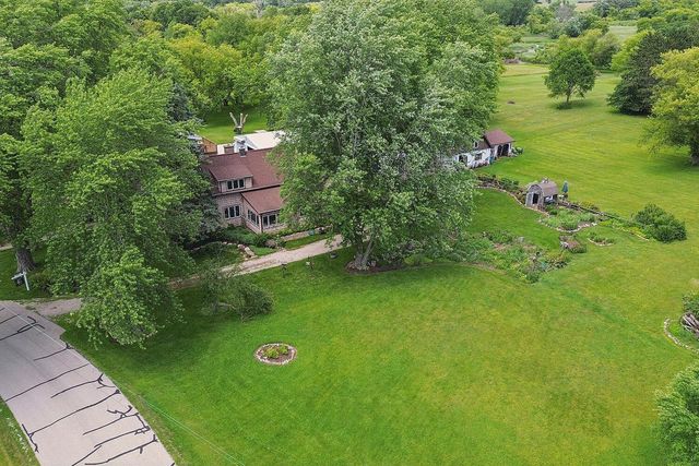 9461 River ROAD, Pleasant Prairie, WI 53158