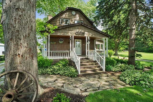 9461 River ROAD, Pleasant Prairie, WI 53158