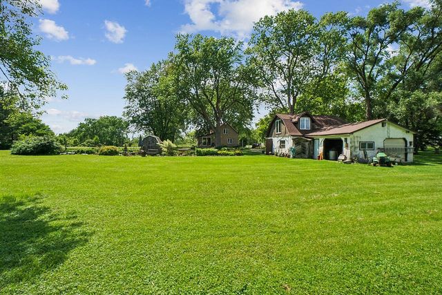 9461 River ROAD, Pleasant Prairie, WI 53158