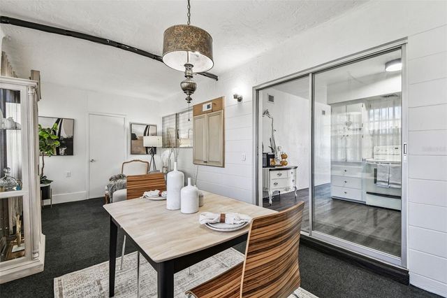 5861 42ND TERRACE N 1712, Kenneth City, FL 33709