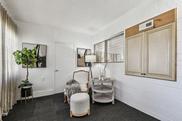 5861 42ND TERRACE N 1712, Kenneth City, FL 33709