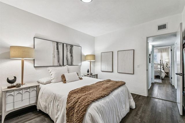 5861 42ND TERRACE N 1712, Kenneth City, FL 33709