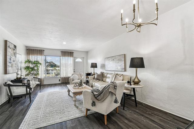 5861 42ND TERRACE N 1712, Kenneth City, FL 33709