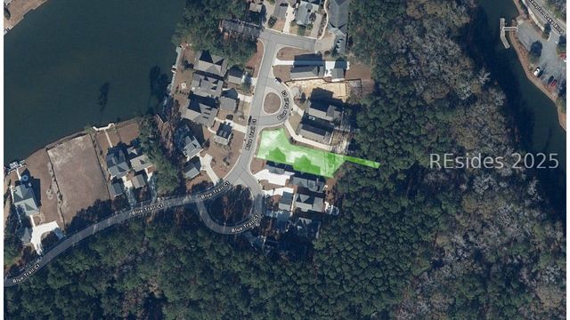 28 Blue Trail Ct, Bluffton, SC 29910