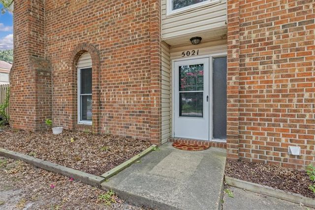 5021 Clairmont CT, Virginia Beach, VA 23462